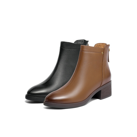 森达时装靴女款2025冬新商场同款气质显瘦粗跟短皮靴4FU42DD5