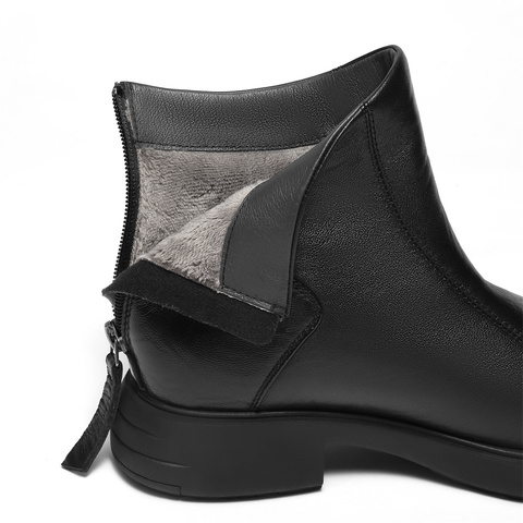 森达休闲靴女2025冬季新款商场同款时尚软面短靴XRL01DD5