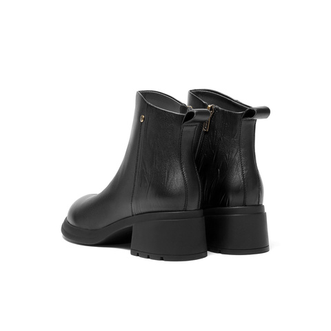 森达休闲靴女2025冬新商场同款简约粗高跟短皮靴4PQ52DD5