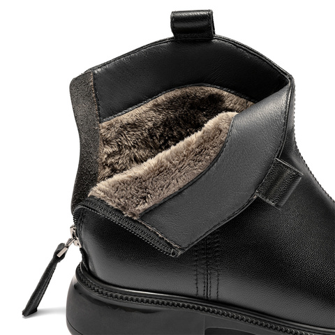 森达时装靴女2025冬新商场同款软面真皮休闲短靴XRU01DD5