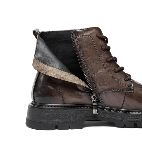 森达马丁靴男2025冬新商场同款抓纹厚底休闲短皮靴2AM01DD5