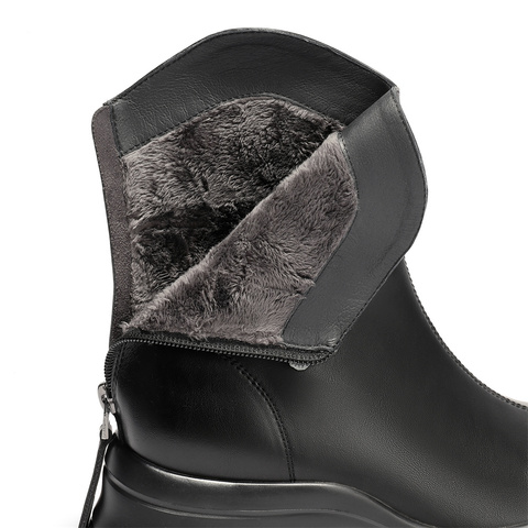 森达弹力靴女2025冬新商场同款厚底增高显瘦休闲中筒靴XSX01DZ5