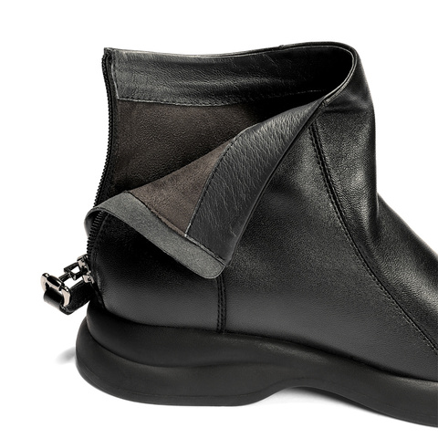 森达时装靴女2025冬新商场同款软面气质休闲短皮靴XVH01DD5