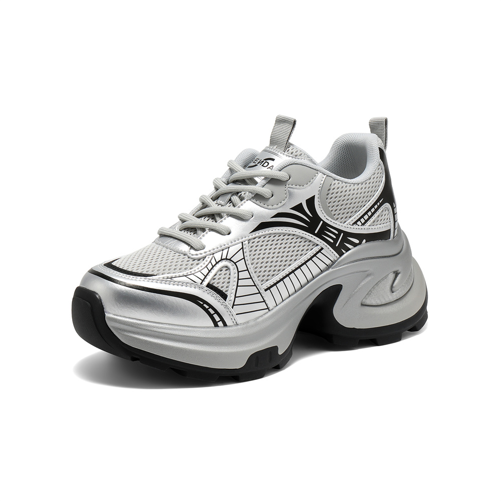 森达老爹鞋女2025秋季新款网面运动风厚底休闲鞋WP038CM5