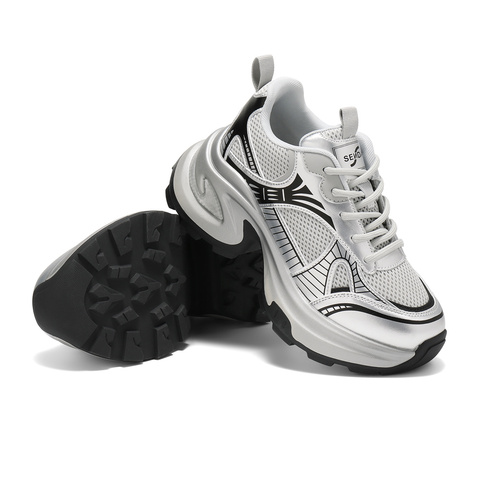 森达老爹鞋女2025秋季新款网面运动风厚底休闲鞋WP038CM5