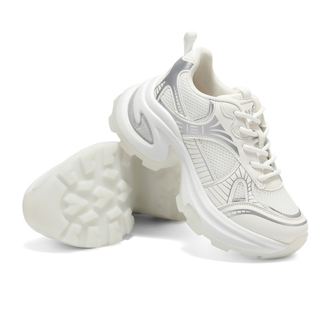 森达老爹鞋女2025秋季新款网面运动风厚底休闲鞋WP038CM5