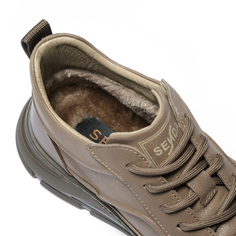 森达高帮鞋男2025冬季新款户外运动风厚底休闲短靴VD011DD5