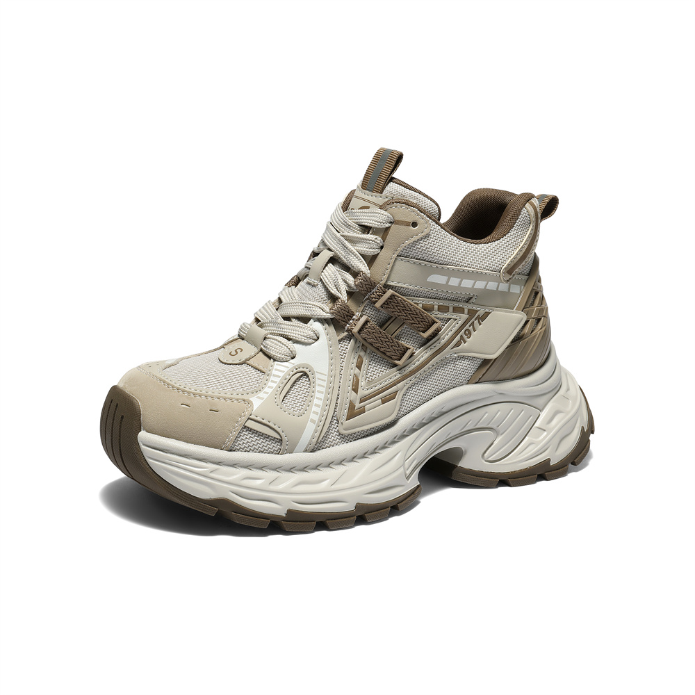 森达休闲靴女2025冬季新款商场同款运动老爹短靴XVP01DD5