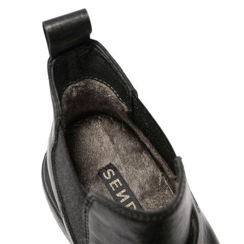 森达切尔西靴女2025冬新潮流褶皱休闲粗跟短靴ZTI39DD5