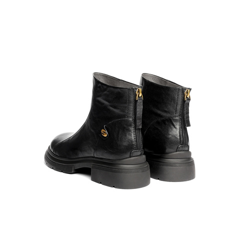 森达时装靴女2025冬新商场同款时尚真皮休闲短靴ZTI66DD5