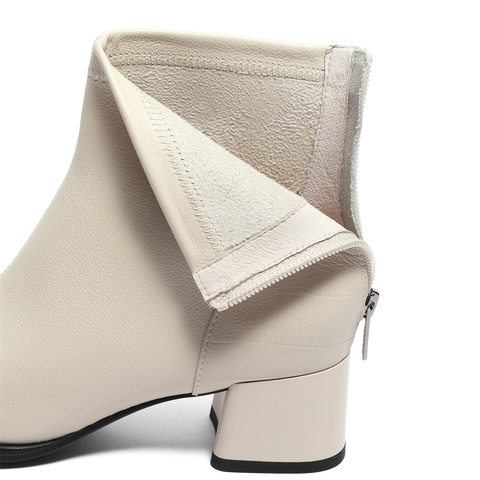 森达气质时装靴女2025冬新商场同款粗跟显瘦短靴4MH43DD5