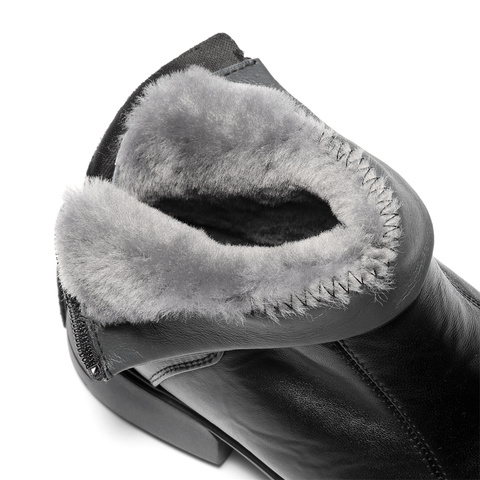 森达弹力靴女2025冬新商场同款复古潮流休闲中筒靴XRP01DZ5