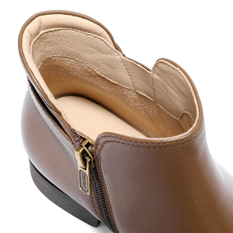 森达休闲靴女2025冬季新款时尚百搭粗跟短皮鞋4T6C1DD5