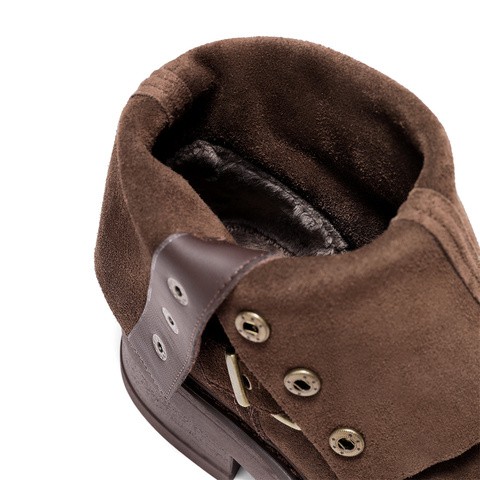 森达西部靴女2025冬新商场同款欧美皮带扣中筒靴XVV01DZ5