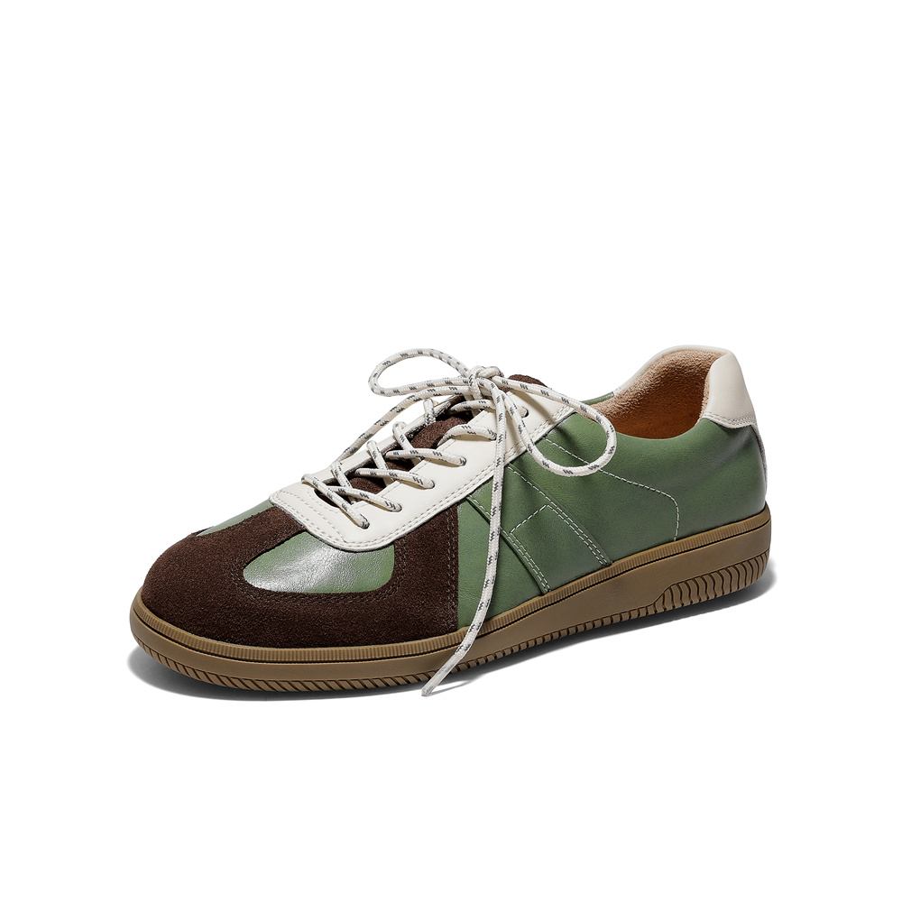 森达德训鞋女2025秋新经典百搭户外休闲运动板鞋4QS27CM5