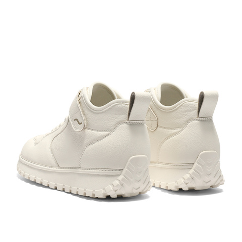 森达高帮鞋女2025冬新商场同款运动健步休闲短靴XUA01DD5