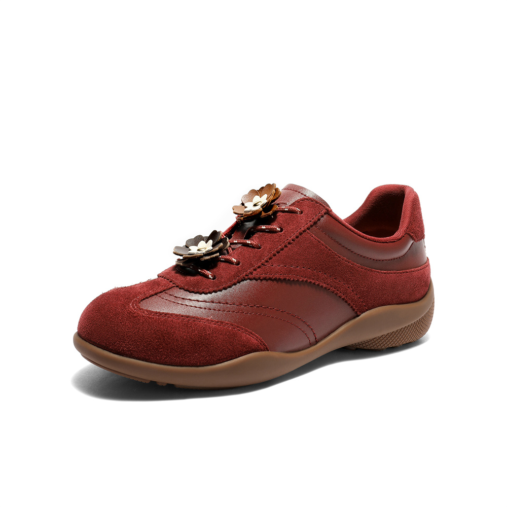 森达德训鞋女2026春新拼接运动跑步户外休闲板鞋4NU23AM6