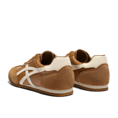 森达德训鞋女2026春新时尚运动风户外休闲板鞋WP062AM6