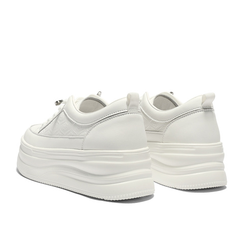 森达小白鞋女2026春新商场同款简约松糕厚底休闲鞋XWU01AM6