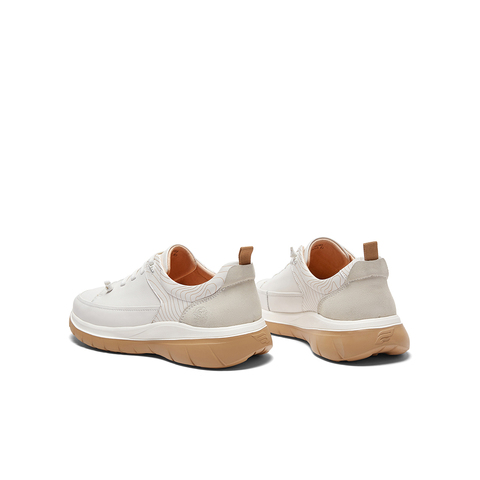 SKAP圣伽步商场同款轻巧耐磨休闲运动鞋男A5J03CM3