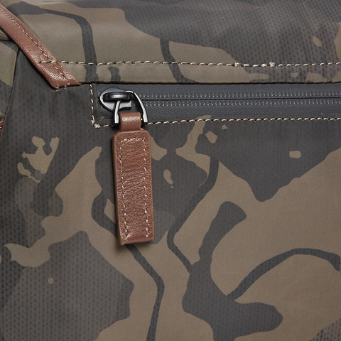 SKAP圣伽步男包2024秋季新款大容量包盖单肩时尚运动户外男款斜挎包