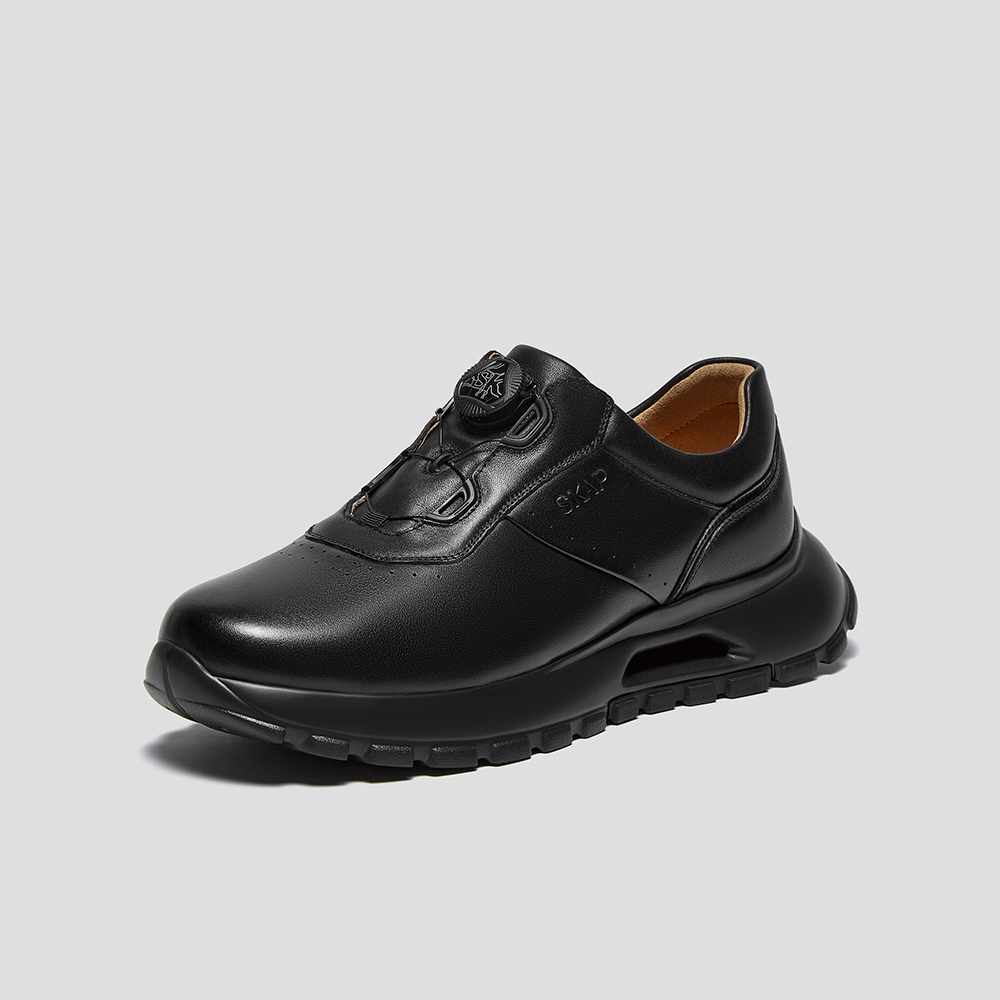 SKAP圣伽步男鞋2024秋季新款运动户外厚底旋扣舒适纯色男款休闲鞋