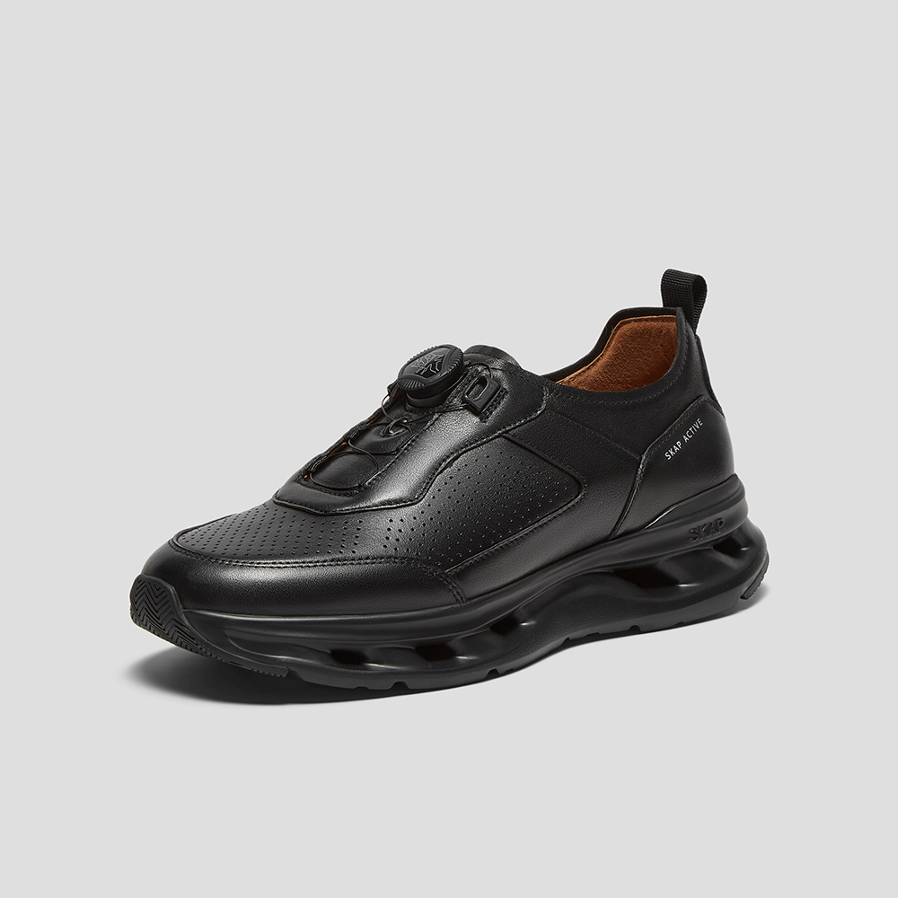 SKAP圣伽步男鞋2025春季新款透气轻便免系带简约男款休闲鞋