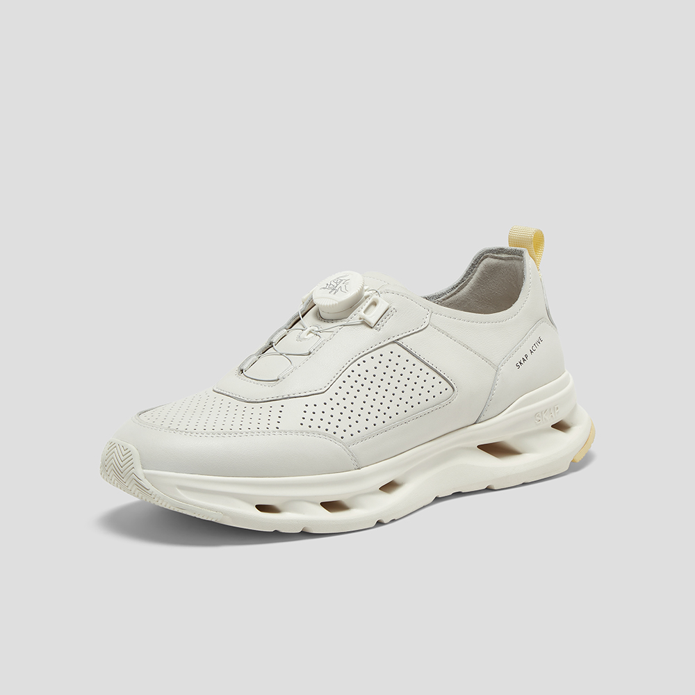 SKAP圣伽步男鞋2025春季新款透气轻便免系带简约男款休闲鞋
