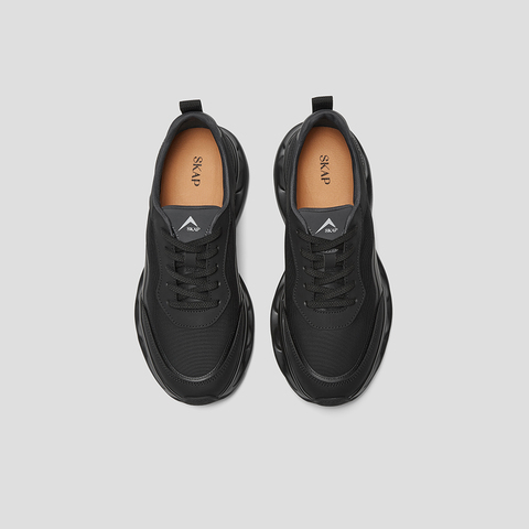 SKAP圣伽步男鞋2025春季新款舒适软底拼色户外男款运动鞋