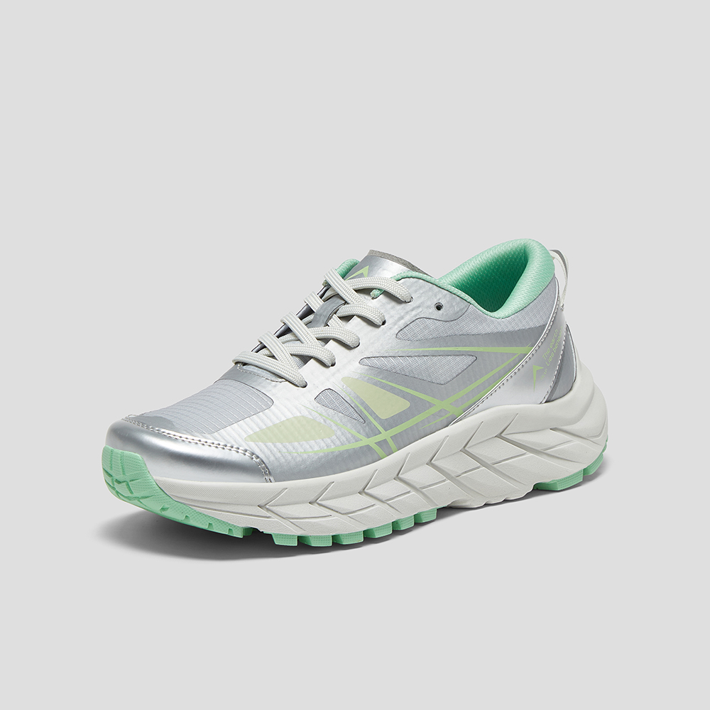 SKAP圣伽步女鞋2025春季新款旅游户外拼色系带女舒适运动鞋