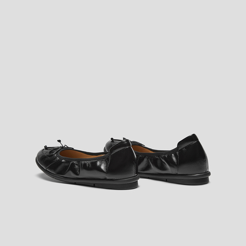 SKAP圣伽步女鞋2025春季新款浅口休闲蝴蝶结套脚女款豆豆鞋