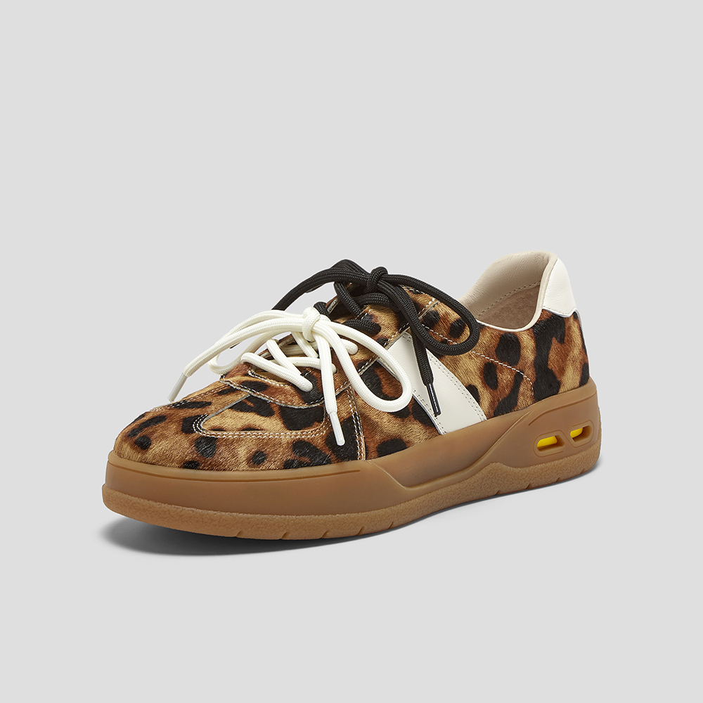 SKAP圣伽步女鞋2025春季新款时尚撞色双鞋带女休闲德训鞋