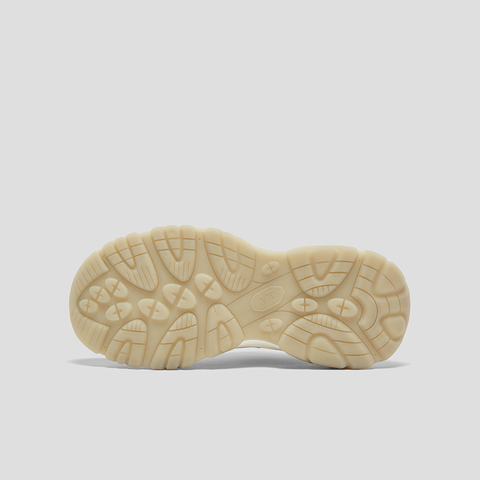 SKAP圣伽步女鞋2025春季新款运动户外厚底清新系带圆头女款运动鞋