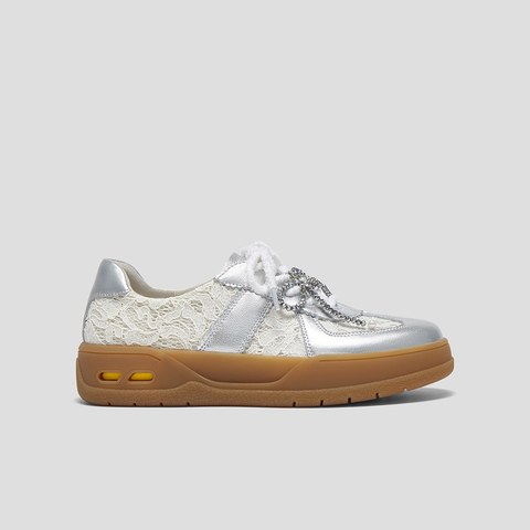 SKAP圣伽步女鞋2025春季新款时尚撞色双鞋带女休闲德训鞋