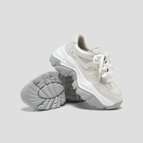 SKAP圣伽步女鞋2025秋季新款复古透气增高网面经典老爹女款运动鞋