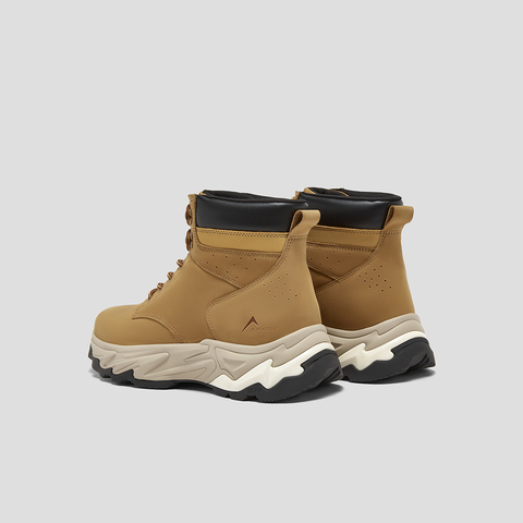 SKAP圣伽步男鞋2025冬季新款户外增高超强抓地短靴拼接男款运动靴