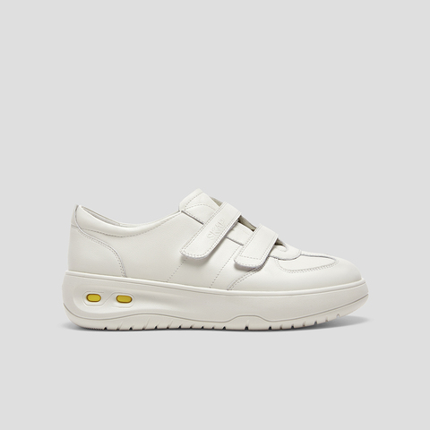 SKAP圣伽步女鞋2026春季新款单鞋轻便魔术贴舒适简约女款休闲鞋