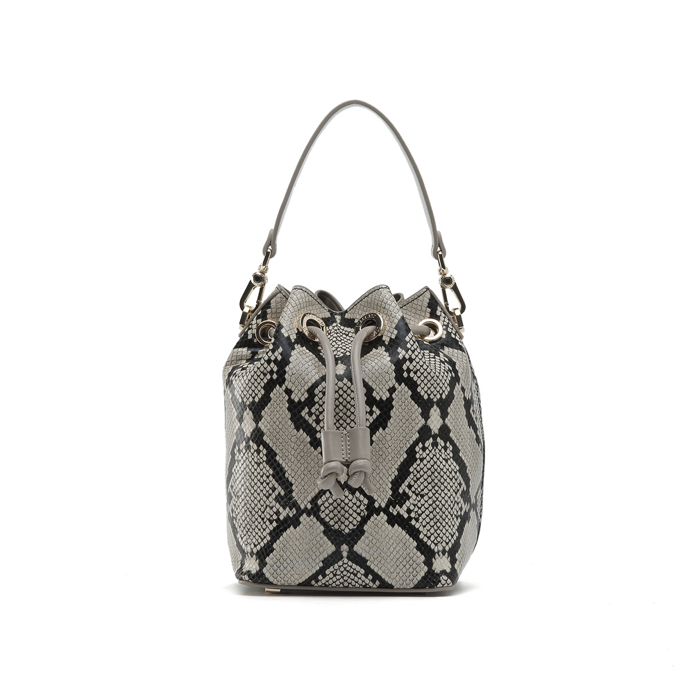 思加图春季新款时尚蛇皮纹抽带圆桶型女单肩包x1948ax9