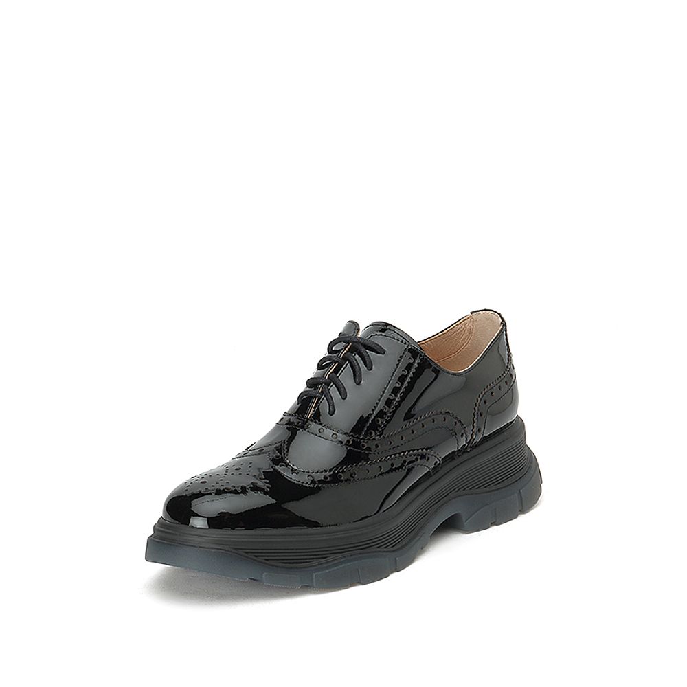 思加图2020春季新款复古英伦风皮鞋厚底单鞋系带女休闲鞋9H241AM0