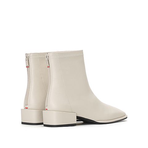 思加图2020冬季新款简约方头后拉链牛皮革短靴女皮靴子EAE01DD0