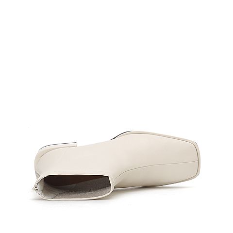 思加图2020冬季新款简约方头后拉链牛皮革短靴女皮靴子EAE01DD0