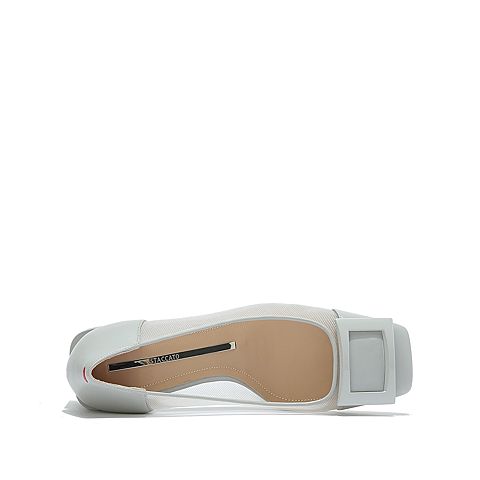 思加图2021春季新款复古方头中跟鞋粗跟单鞋休闲女鞋子9UP17AQ1