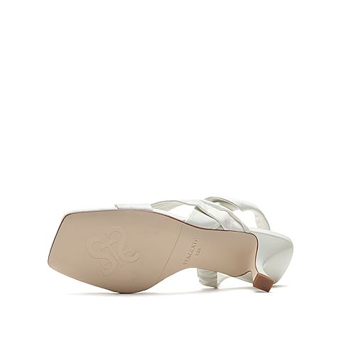 思加图2021夏季新款法式高跟凉鞋露趾女皮凉鞋EBQ04BL1