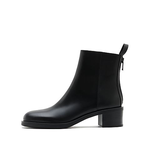 思加图2021冬季新款简约纯色粗跟小短靴后拉链短靴女皮靴EC501DD1