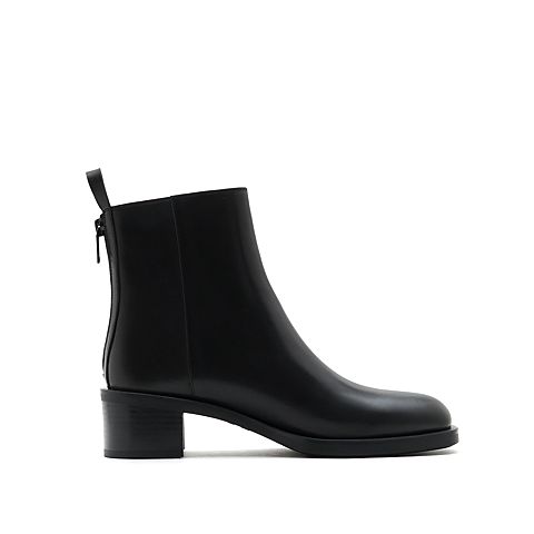 思加图2021冬季新款简约纯色粗跟小短靴后拉链短靴女皮靴EC501DD1