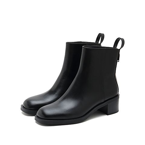 思加图2021冬季新款简约纯色粗跟小短靴后拉链短靴女皮靴EC501DD1