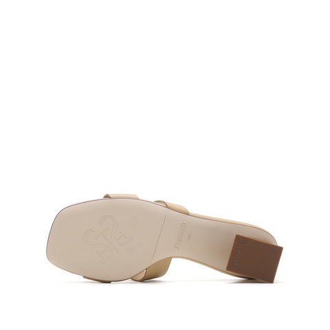 思加图2022夏季新款外穿拖鞋金属扣方头粗跟拖鞋女皮凉鞋EBI18BT2