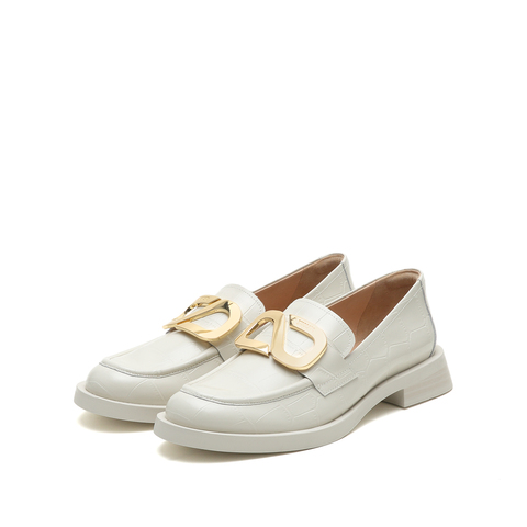 思加图2022秋季新款英伦风一脚粗跟蹬乐福鞋女皮鞋9UL71CA2