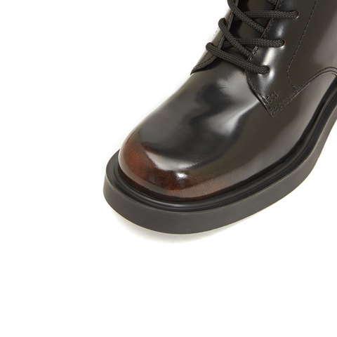 思加图2022冬季新款英伦风厚底马丁靴短靴女皮靴EFT01DD2