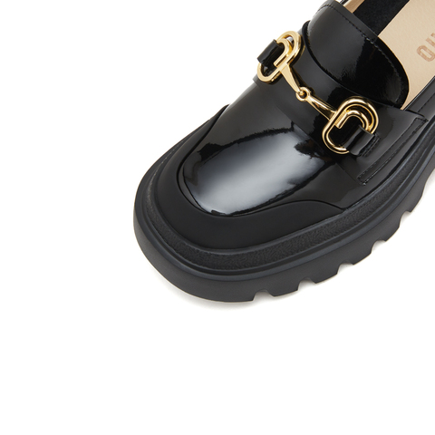 思加图2023春季新款时尚乐福鞋厚底一脚蹬女小皮鞋F8806AA3